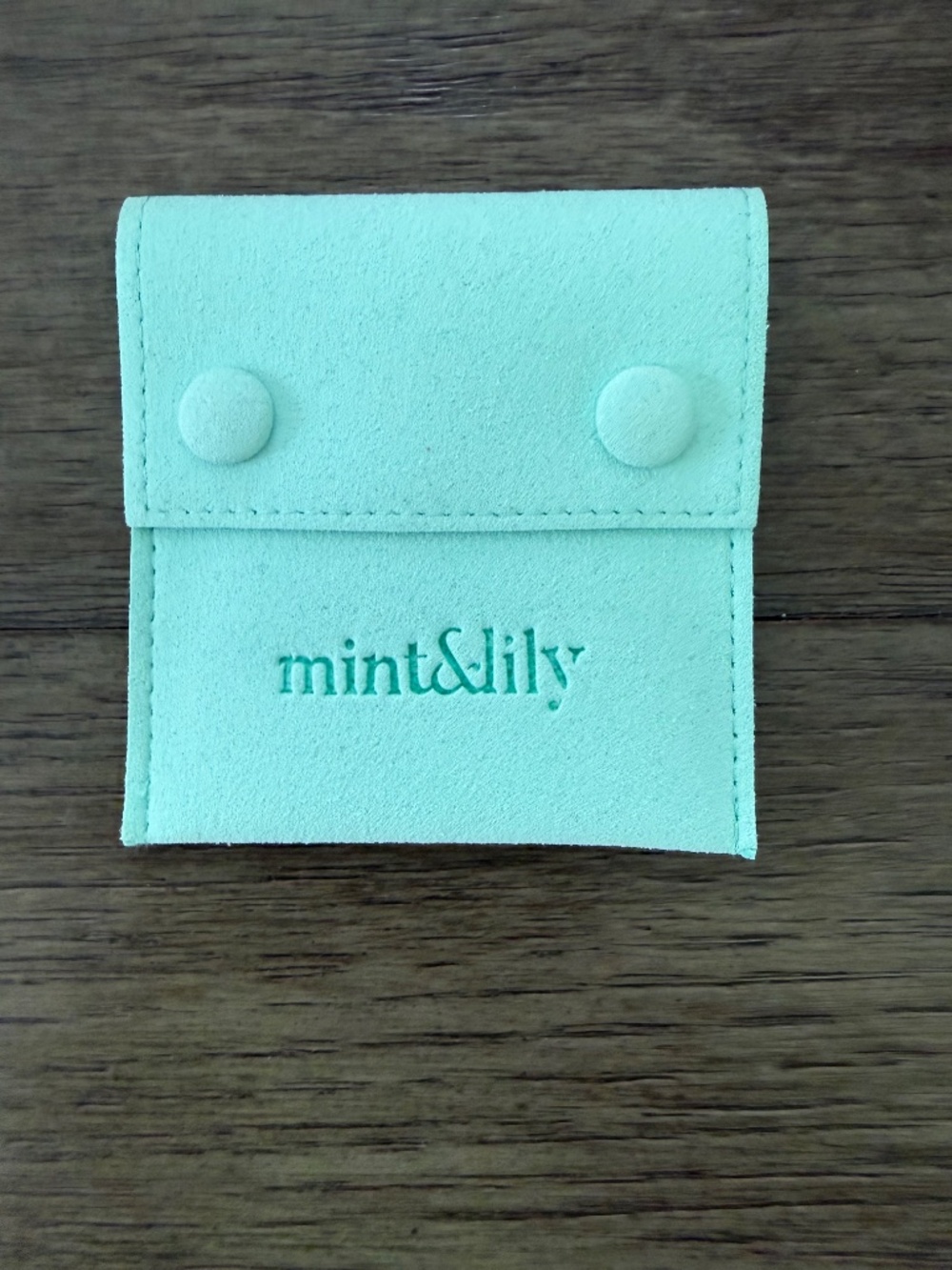 Mint & Lily Bracelet - Picture 2 of 2